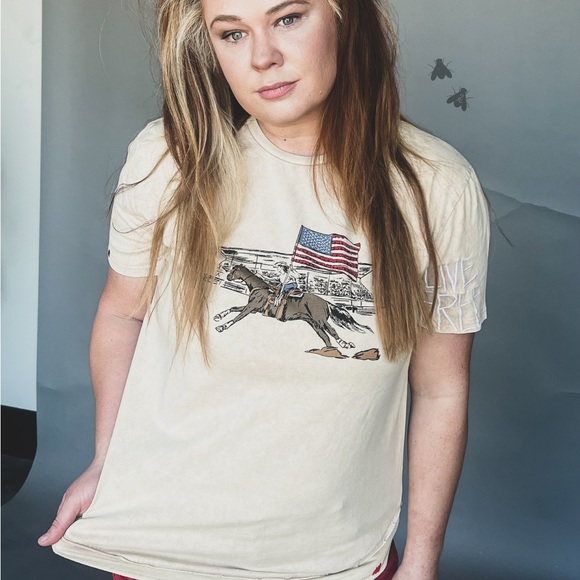 Miss Rodeo America NEW - Picture 5 of 7